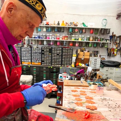 Make A Flower Wearable Art Workshop with Andrew Logan