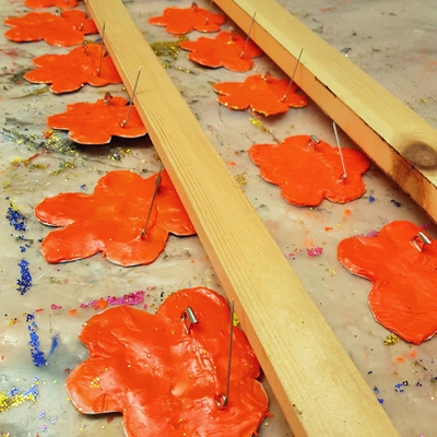 Make A Flower Wearable Art Workshop with Andrew Logan