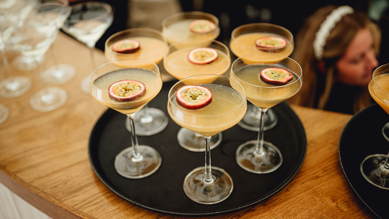 Castle Lawn Wedding - Drinks